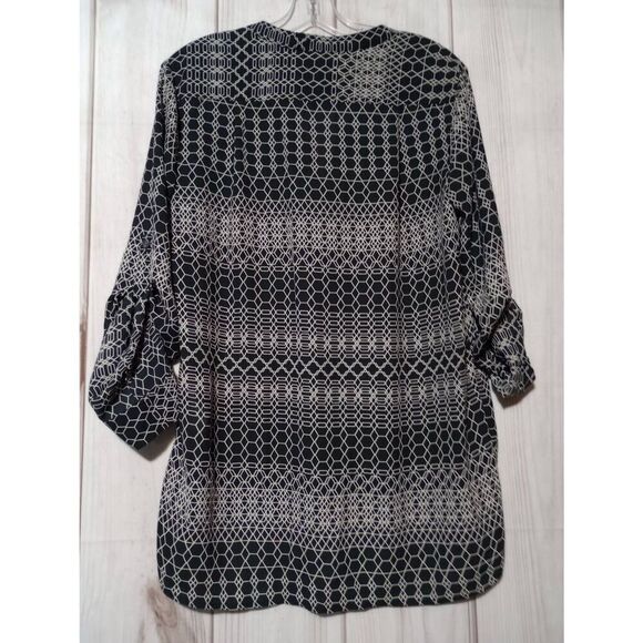 Banana Republic Shirt Ladies Extra Small Black White 3/4 Sleeve READ MEASUREMENT - Picture 2 of 9